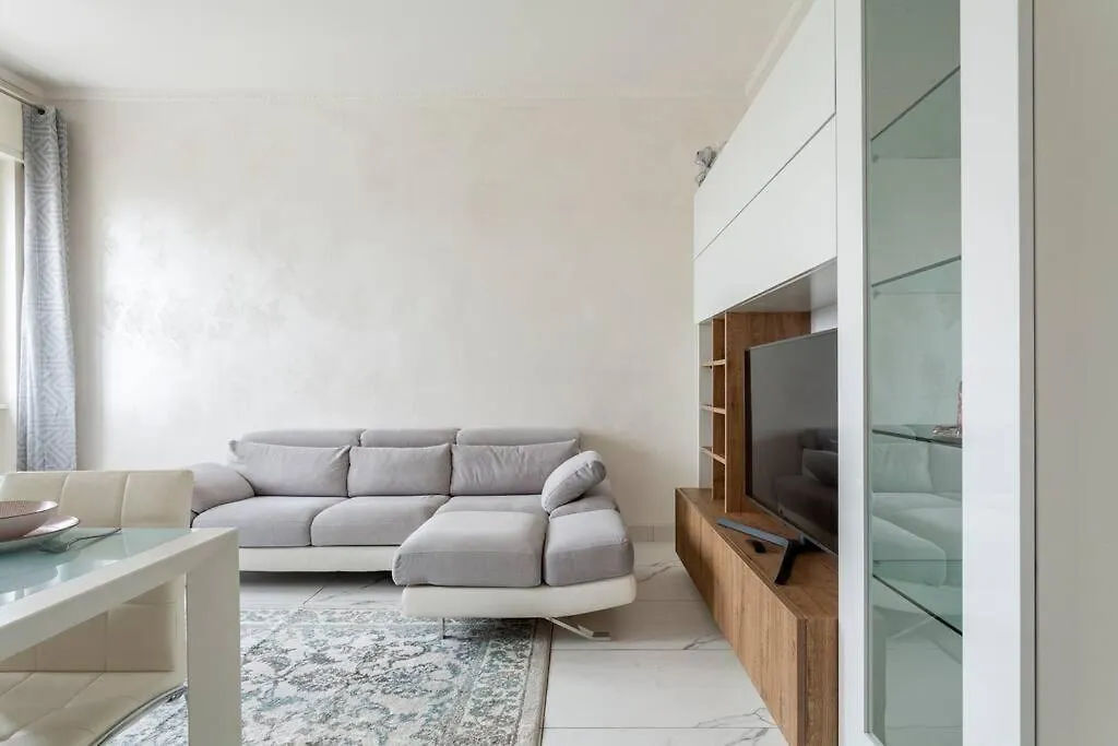 Suite Reale Vicino Malpensa - Parcheggio Gratuito Legnano Apartment